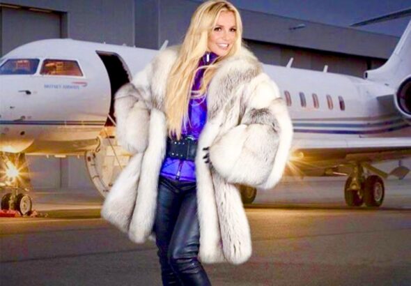 Britney Spears, AirMiddlebrook.com, Keith Middlebrook, NBA, MLB, NFL, Floyd Mayweather, Taylor Swift, Elon Musk, The Rock, Keith Middlebrook Images, Jet